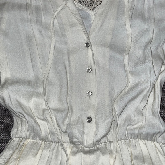 *NWOT* Urban Outfitters Somedays Lovin short sleeve romper - Picture 5 of 9